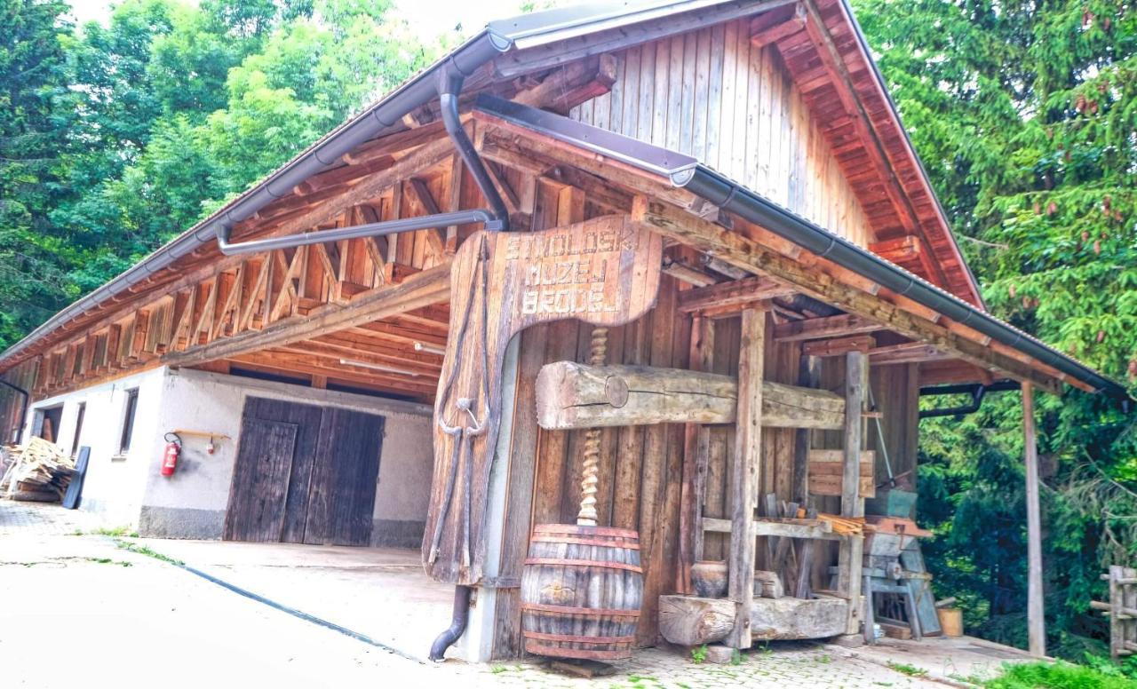Glamping Brodej Hotel Vitanje Kültér fotó