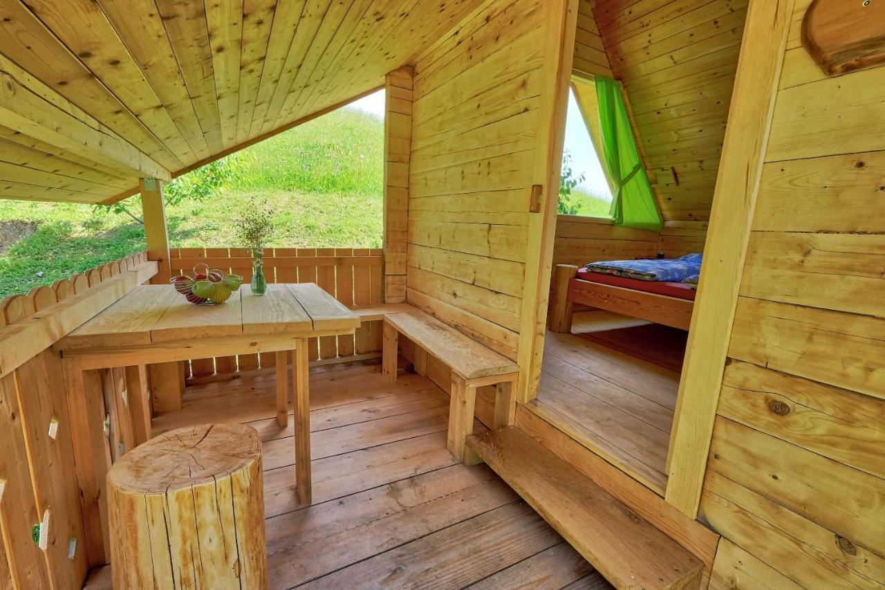 Glamping Brodej Hotel Vitanje Kültér fotó